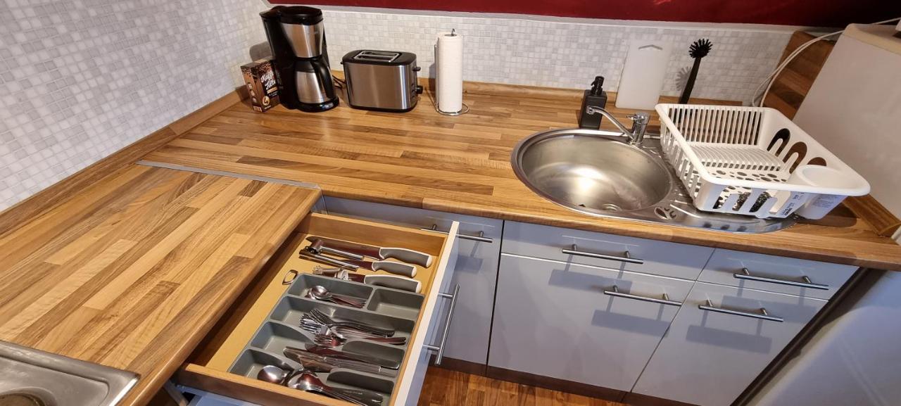 Suesse Kleine Ferienwohnung Pirna Exterior photo
